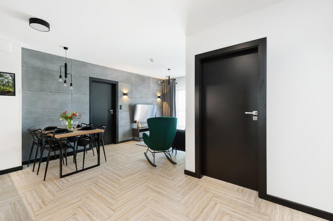 Apartment &